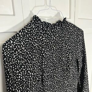 Adorable long sleeve mini dress, NEVER WORN TAGS ON